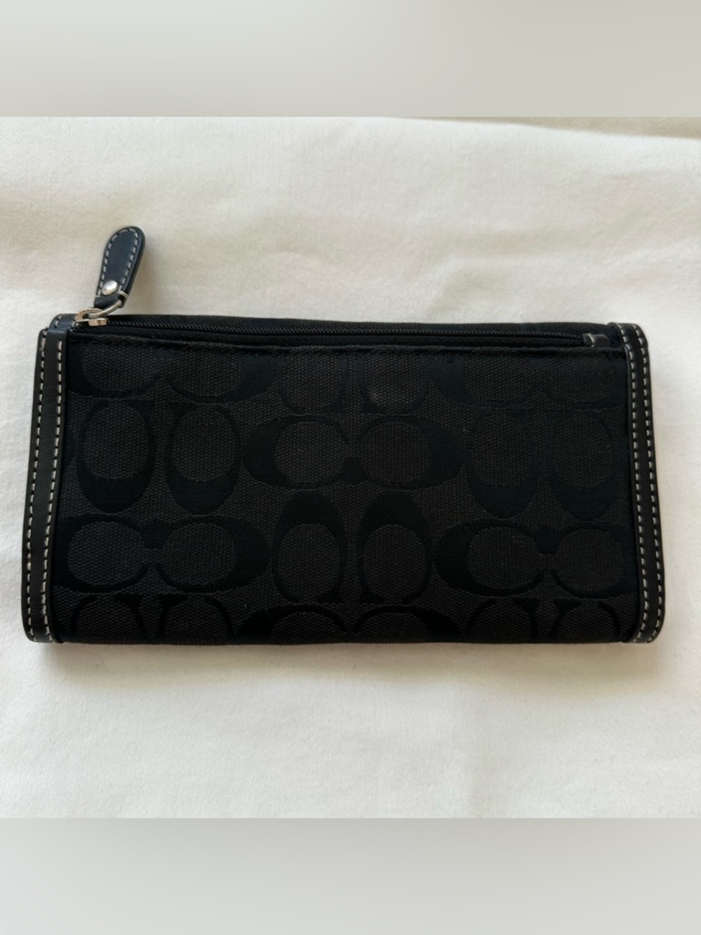 Coach Signature Black Canvas Trifold Wallet - Picture 3 of 7